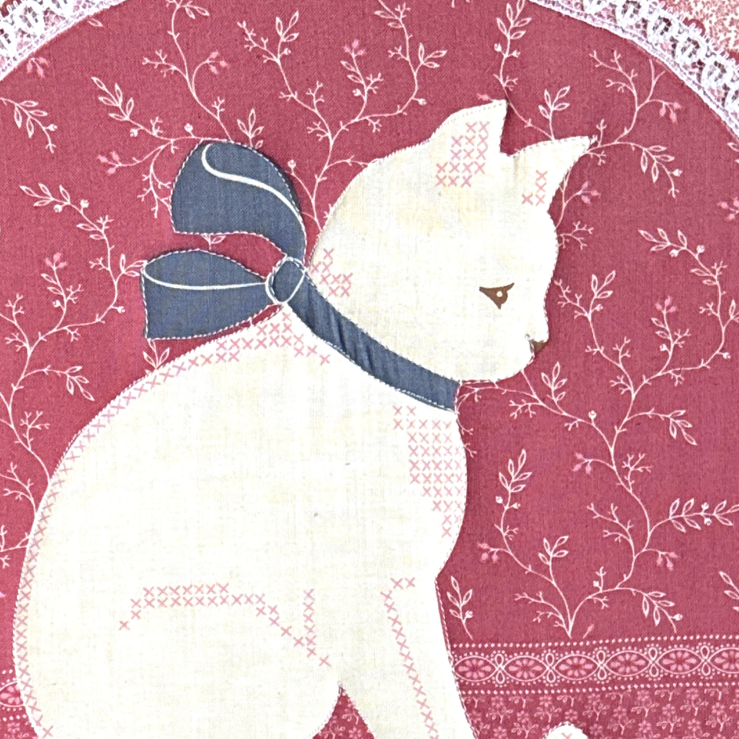 Vintage Quilted Cat Wall Hang