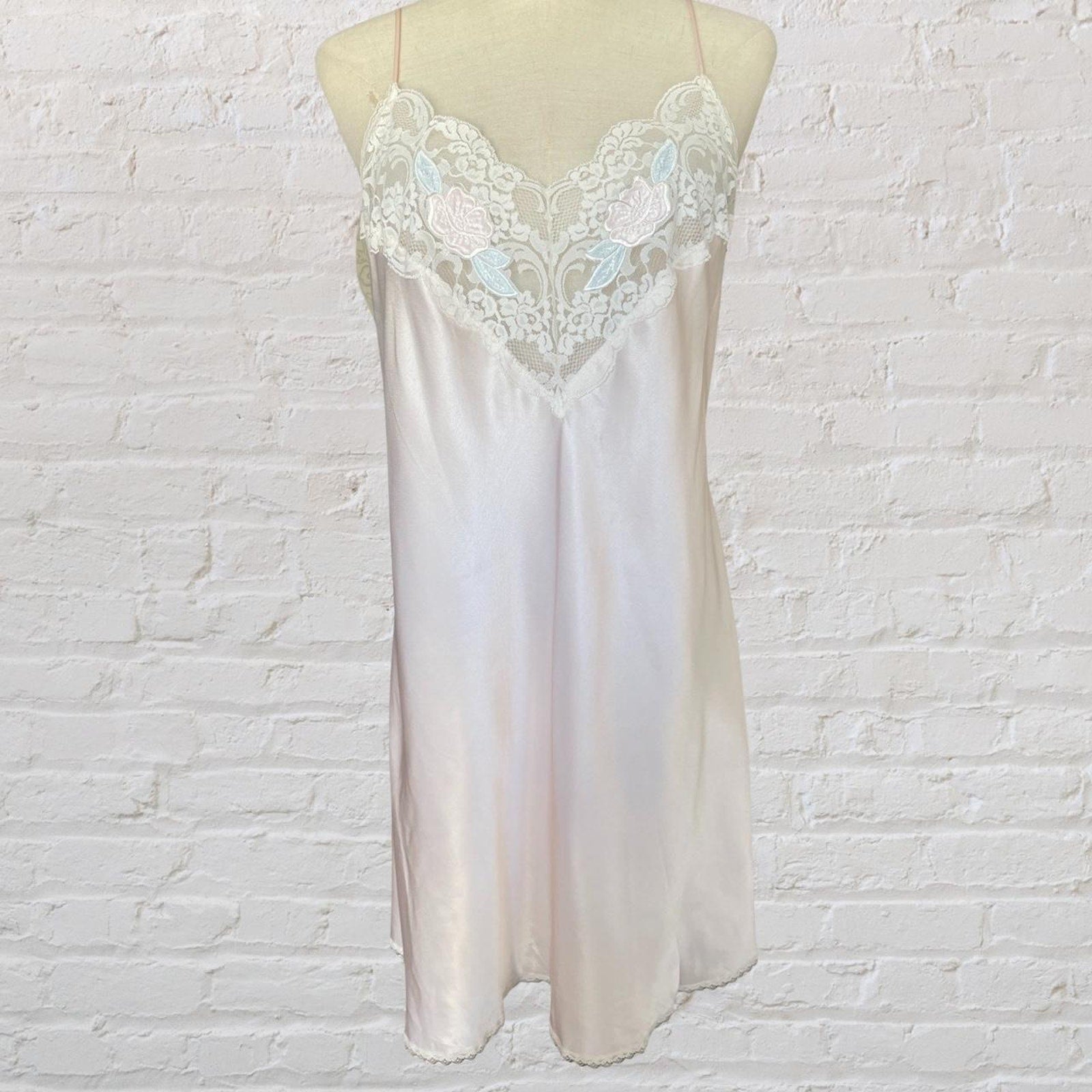 Vintage 90s Floral Lace Slip Dress Halsey Vintage Vintage 90s Floral Lace Slip Dress Halsey Vintage