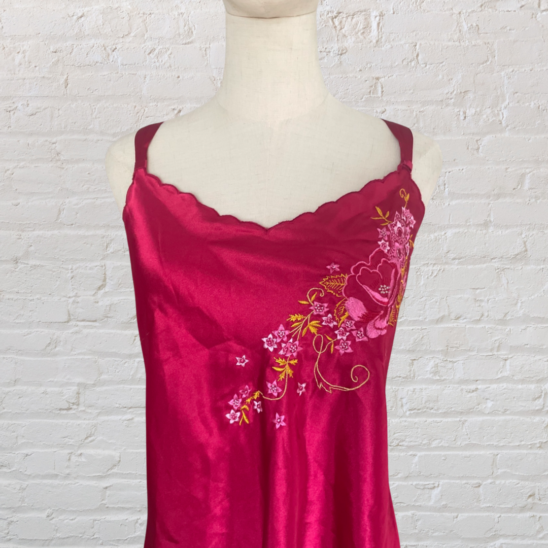Floral Embroidered Slip Dress – Halsey Vintage