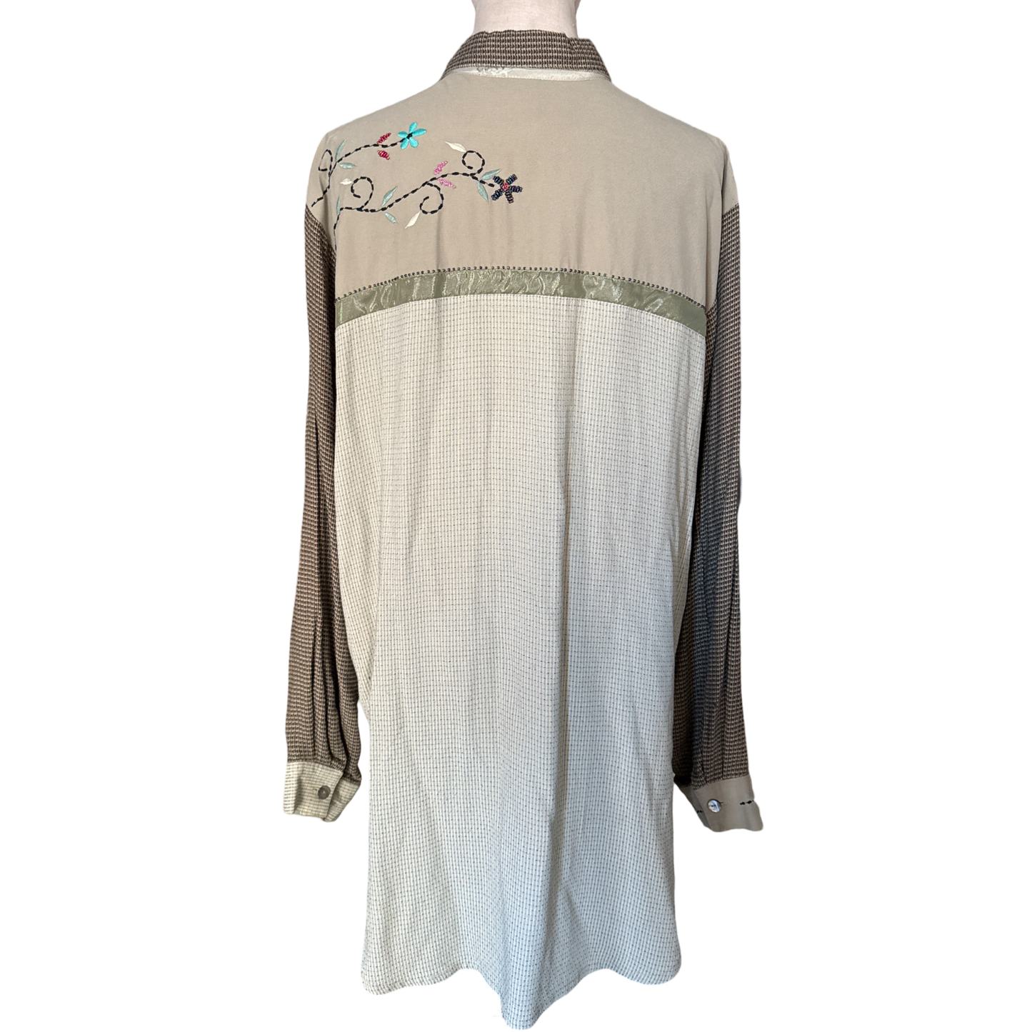 Vintage Textured Embroidered Button Up Top